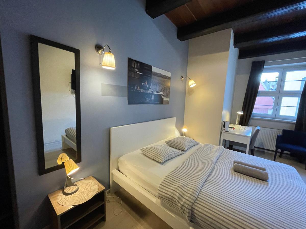 Lullaby Private Rooms Poznan Luaran gambar