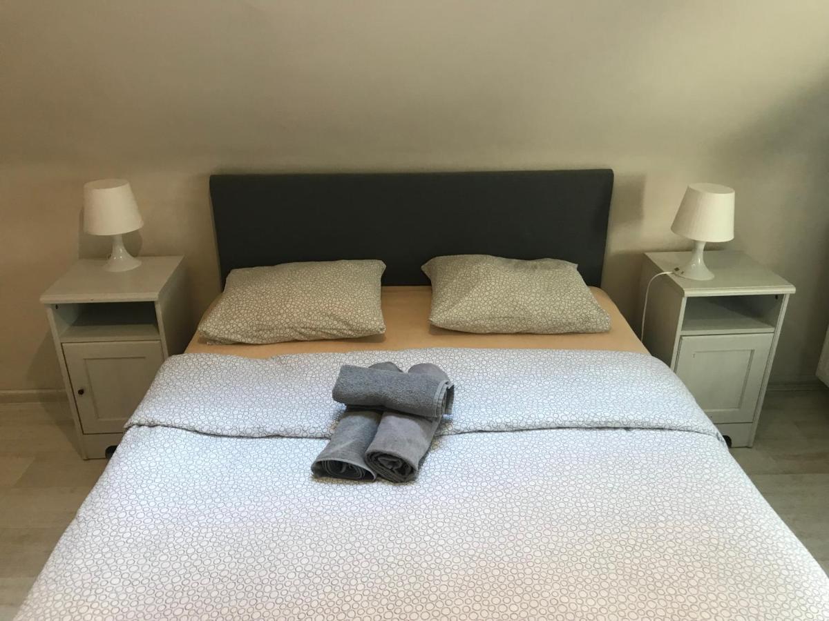 Lullaby Private Rooms Poznan Luaran gambar