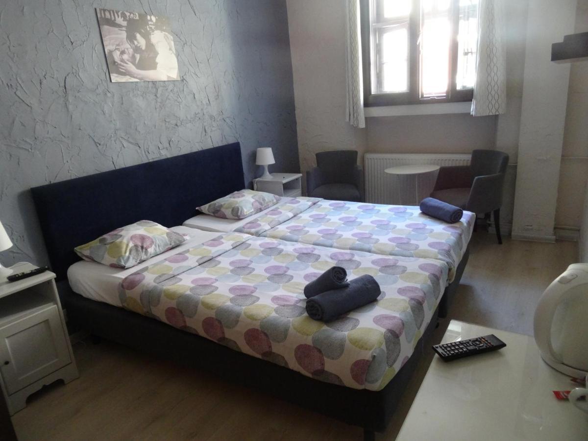 Lullaby Private Rooms Poznan Luaran gambar