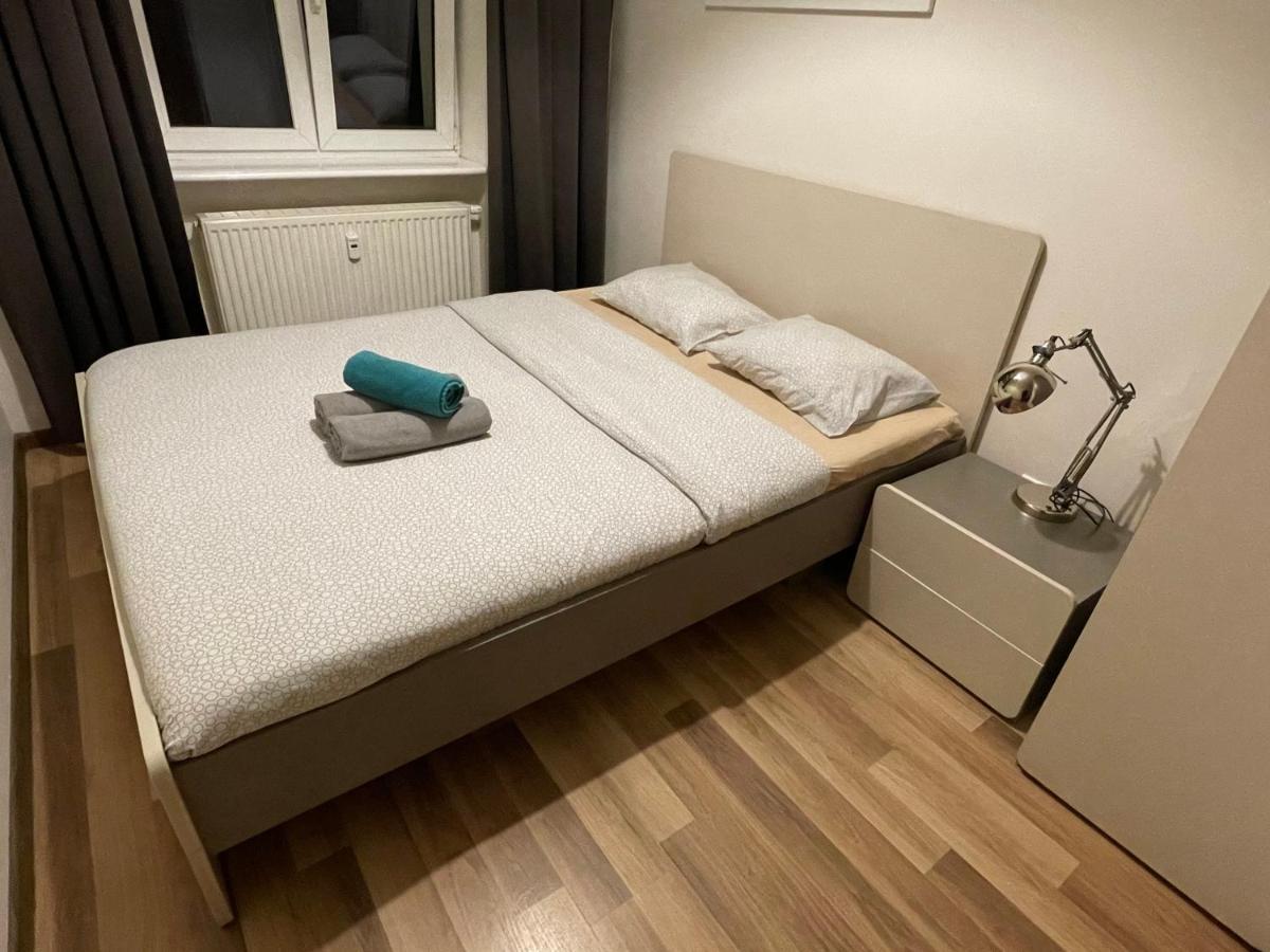 Lullaby Private Rooms Poznan Luaran gambar